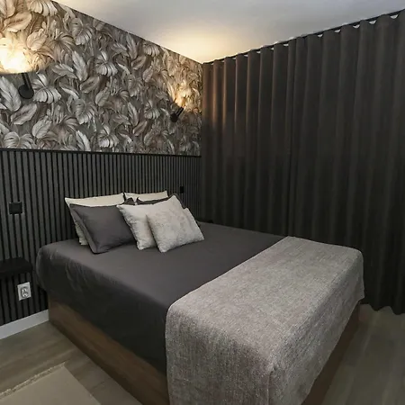 Stylish 3br In Apartment *