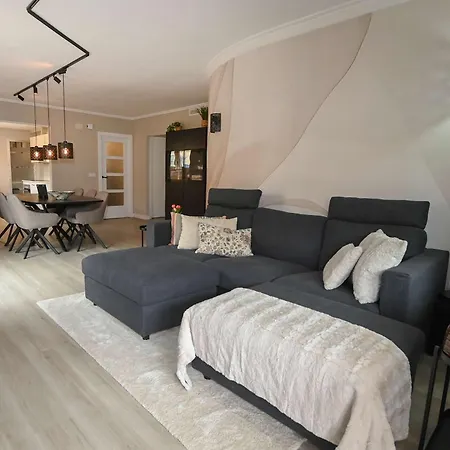 Stylish 3br In * Calp