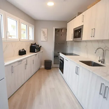 Stylish 3br In *