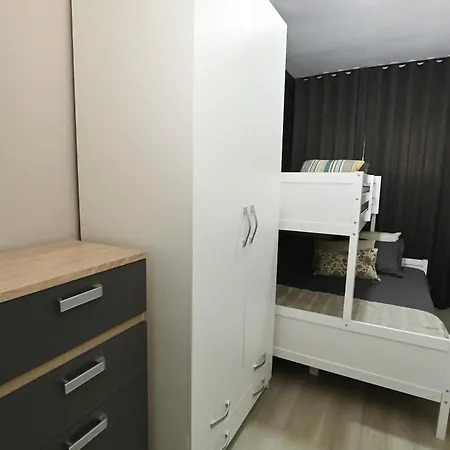 Apartment Stylish 3br In *